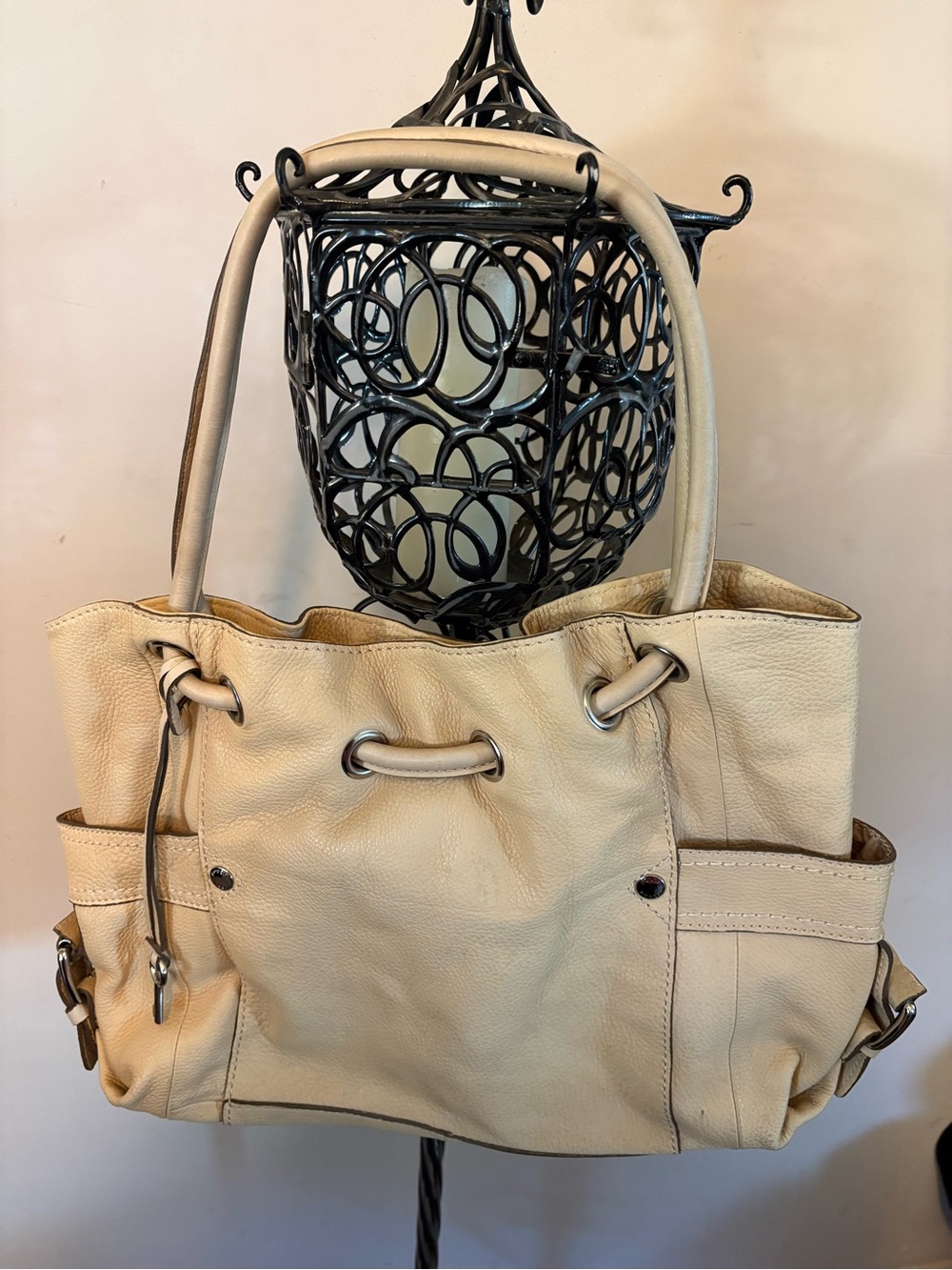 Classic Fossil Pebbled Leather Tote Bag in Beige